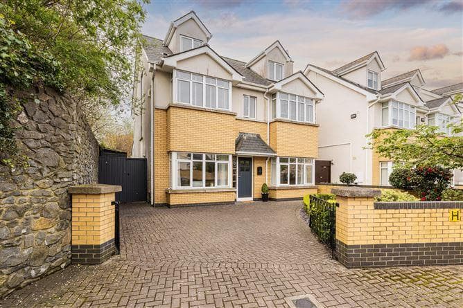 9 Dalton Mews, Malahide, County Dublin
