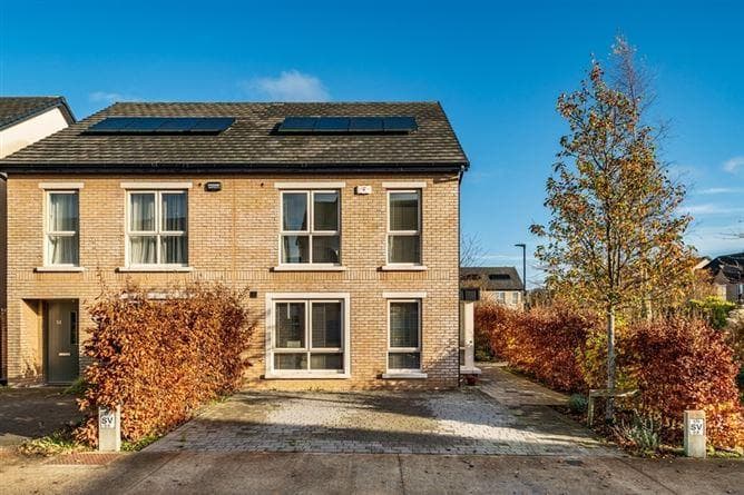 15, Oak Park, Co. Kildare