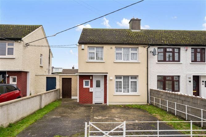 64, Cleggan Avenue, Dublin 10