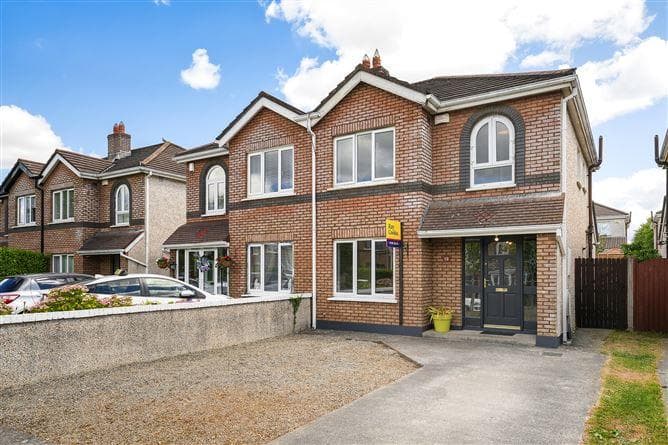 19, Charnwood Grove, Dublin 15