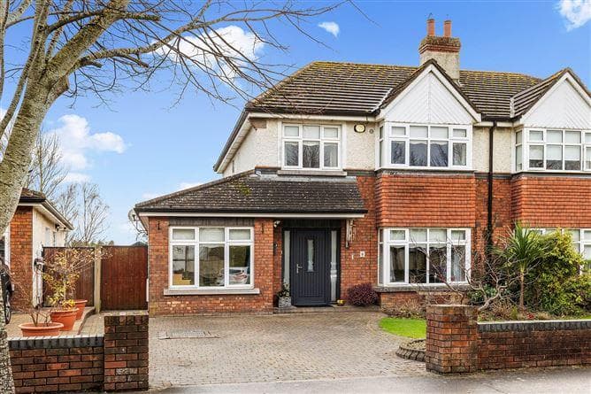 8, Priory Crescent, Co. Kildare