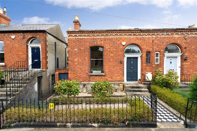 12, Beechwood Avenue, Dublin 6