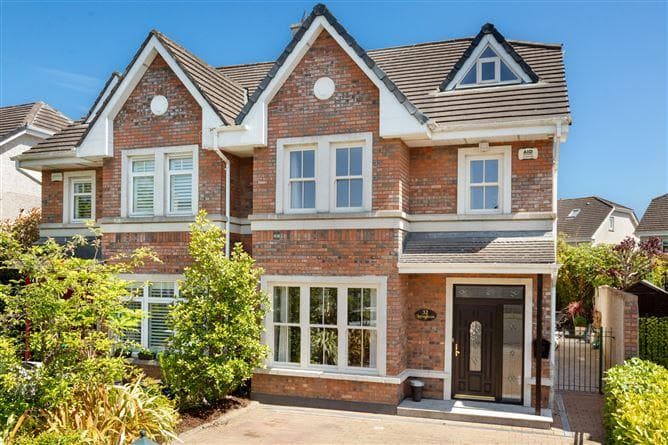 32 Laraghcon, Lucan, Co. Dublin