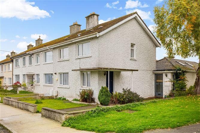 25, Saint Brigid S Park, Dublin 18