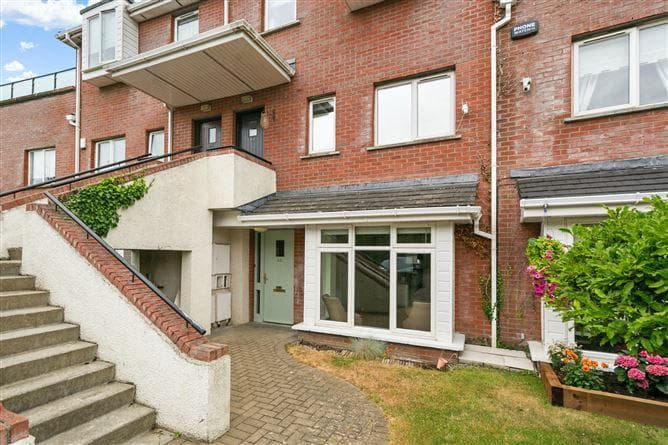 64, Hansted Crescent, Co. Dublin