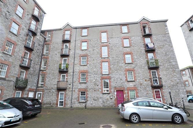 24B Kermon House, Drogheda, Louth