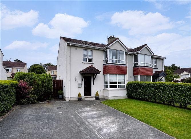 42, Whitethorn Grove, Co. Donegal