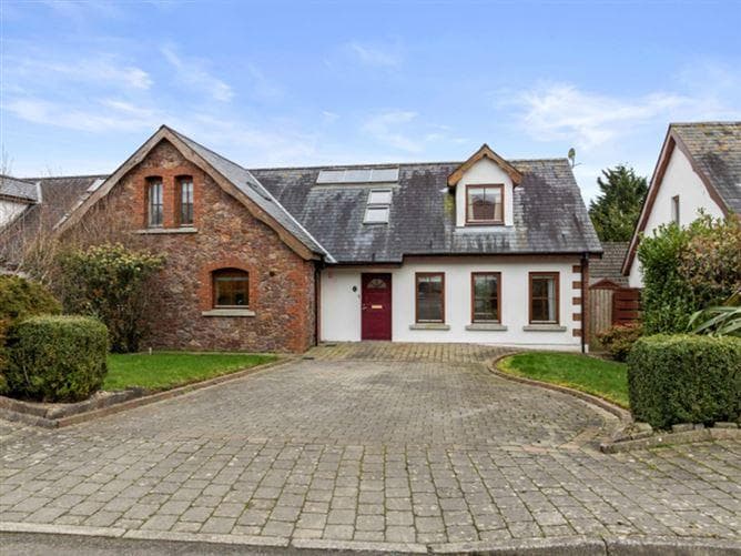 4, Sunset Avenue