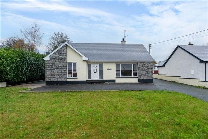 the glebe, spranorler, co.donegal