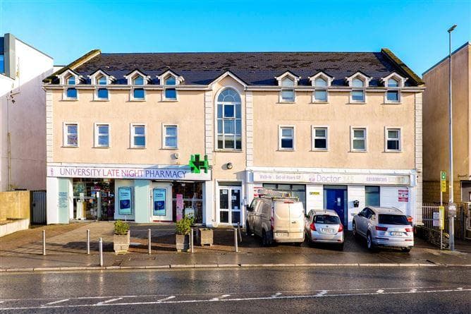 4 University Halls, Newcastle, Galway