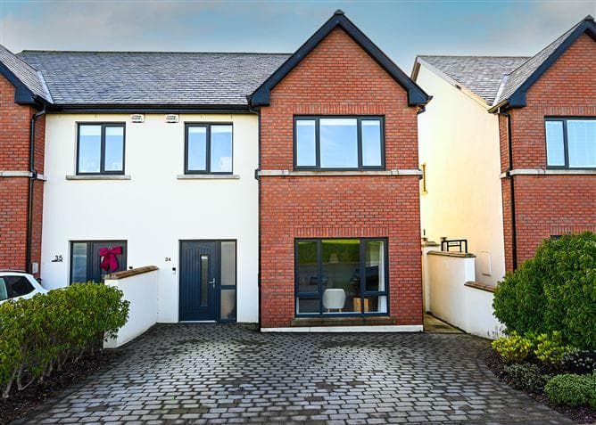 34, Castle Heights, Maple, Co. Cork