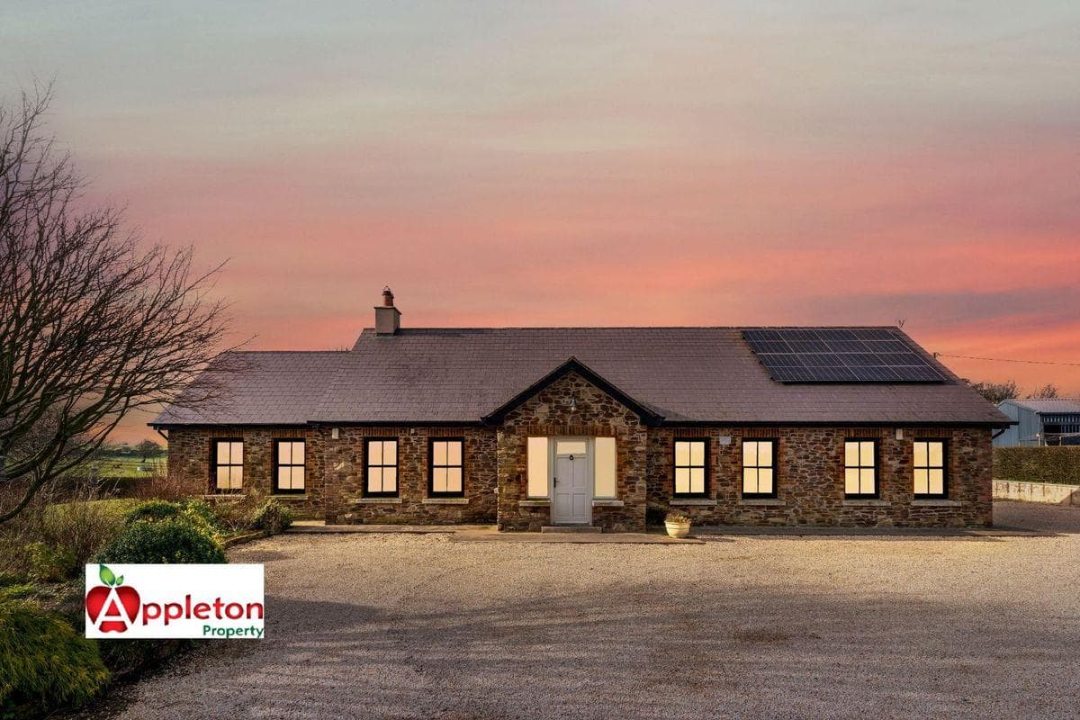 Sandyhills, Dunlavin, Dunlavin, Co. Wicklow, W91XR71