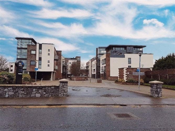 127 Cuirt Seoige, Bohermore, Galway