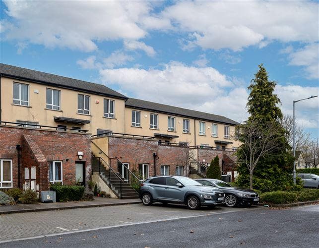 24, Stationcourt View, Dublin 15