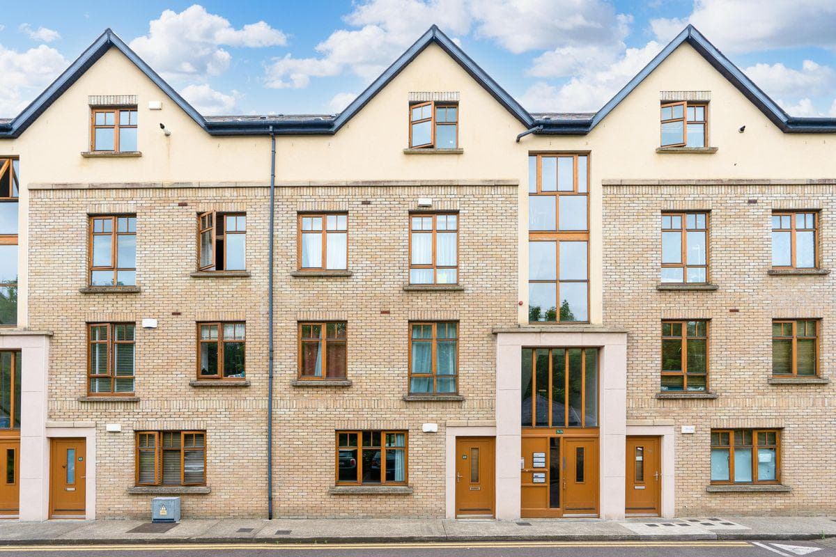 69 Woodbrook Crescent, Castleknock, Dublin 15