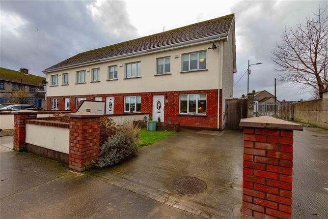 8a, Walkinstown Green, Dublin 12