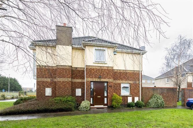 40, Castlegrange Square, Dublin 22