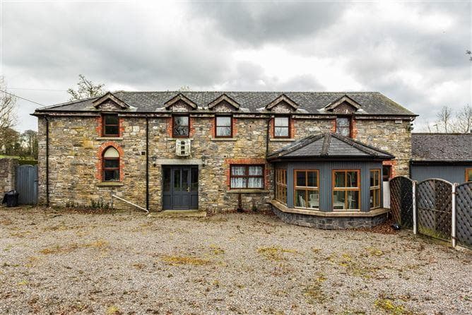 Blackwater Lodge, Hortland, Knockanally, Donadea, Co. Kildare