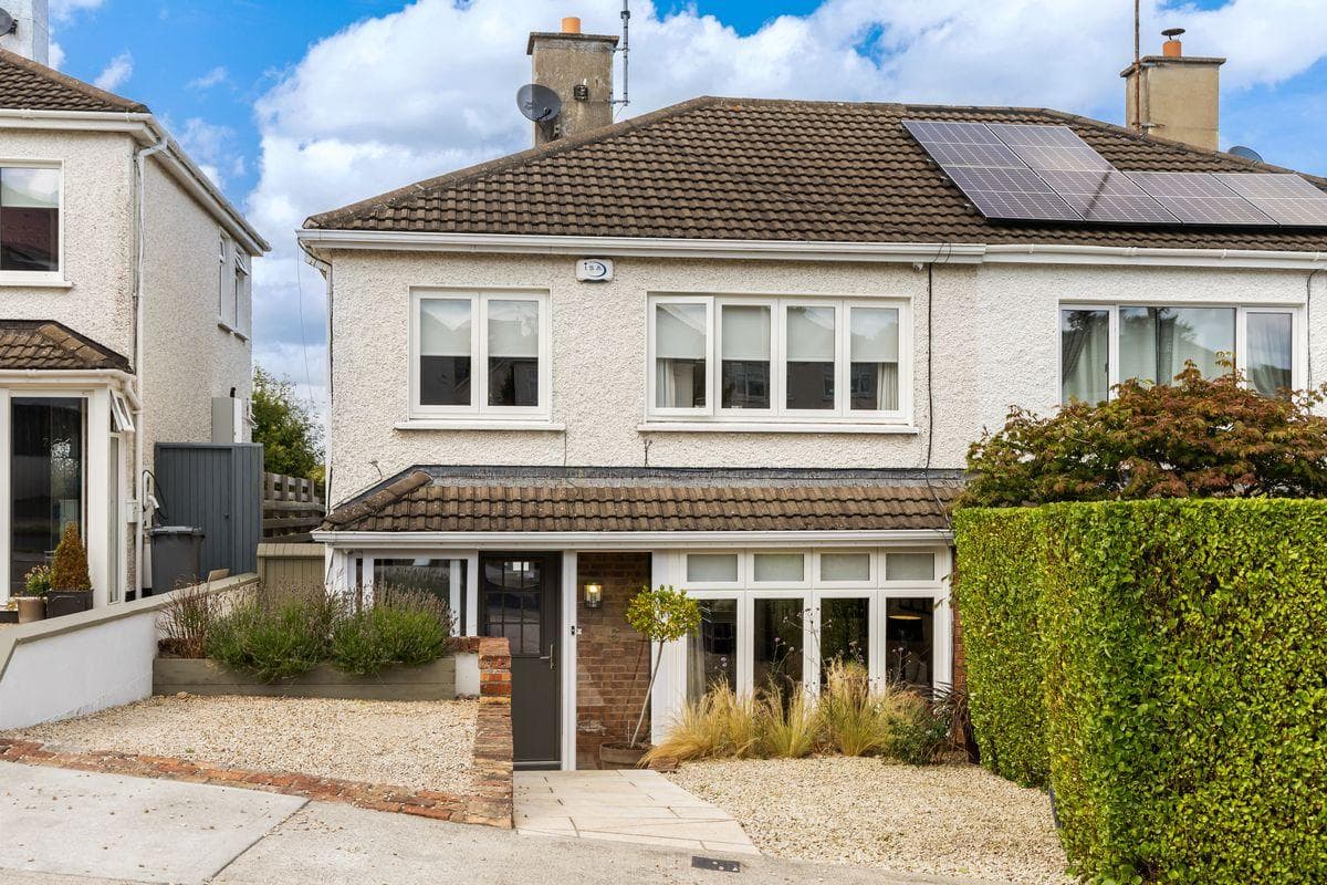 6 Sycamore Close, The Park, Cabinteely, Dublin 18, D18V9V6