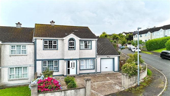 33, Manor View, Co. Donegal