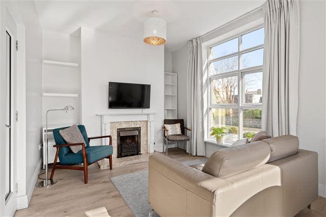 18 Woodleigh Oak, Rathgar, Dublin 6